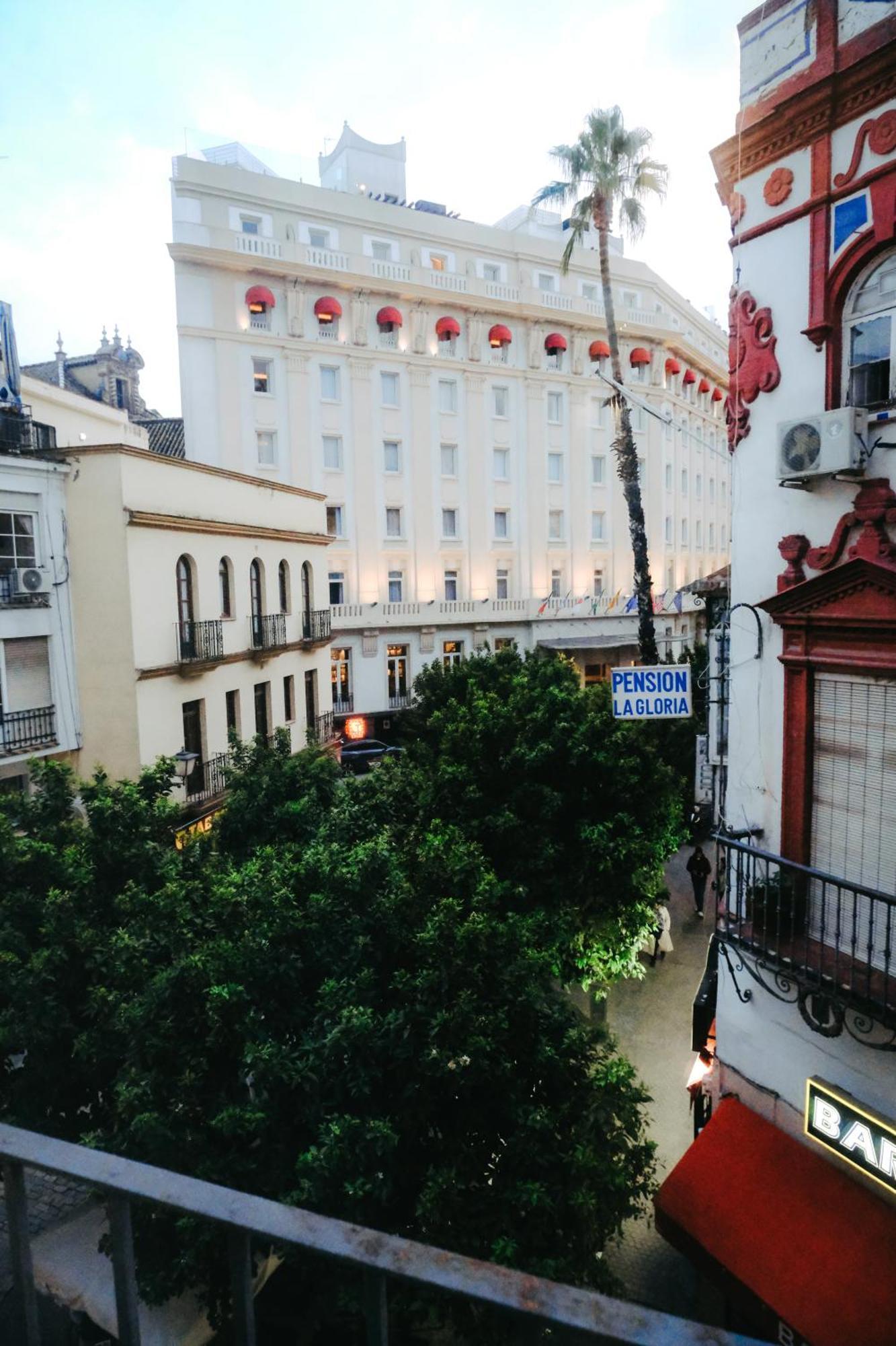 Apartamentos San Roque Sevilla Exteriér fotografie