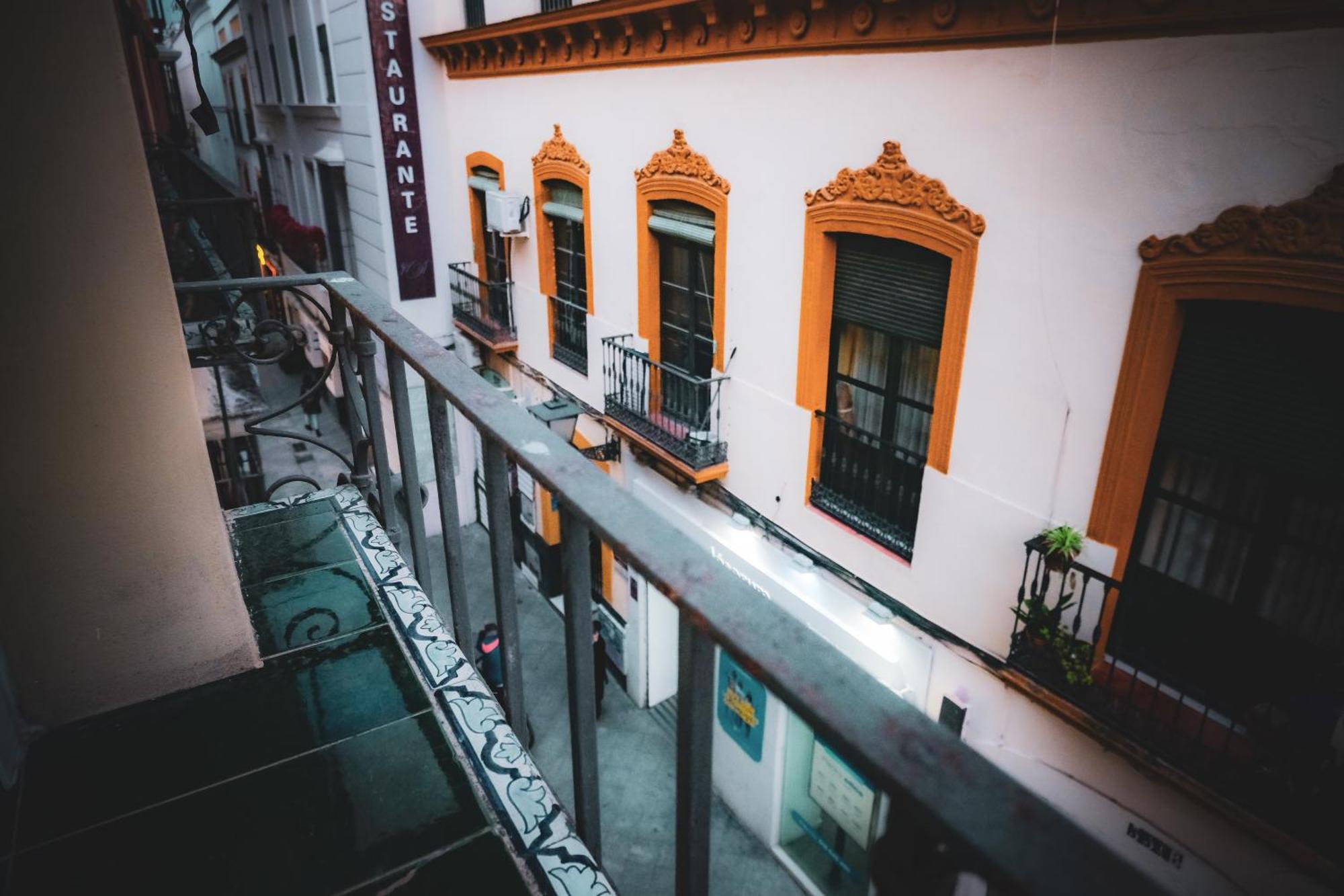 Apartamentos San Roque Sevilla Exteriér fotografie
