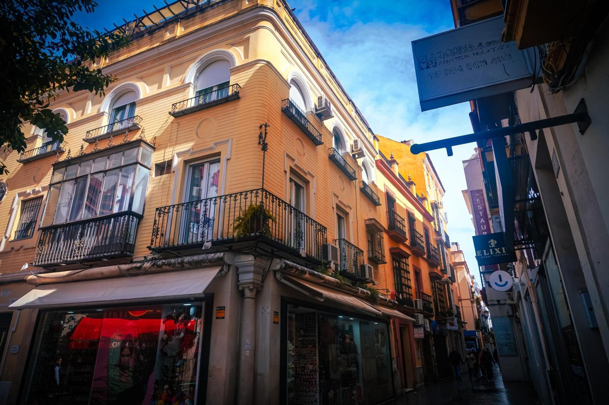 Apartamentos San Roque Sevilla Exteriér fotografie